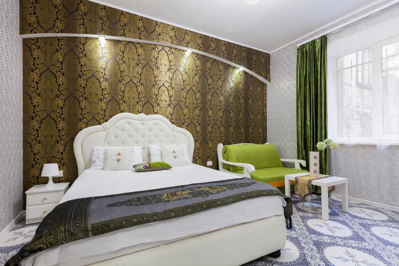 Apartments Leopolli Near Opera House Lviv Exterior photo