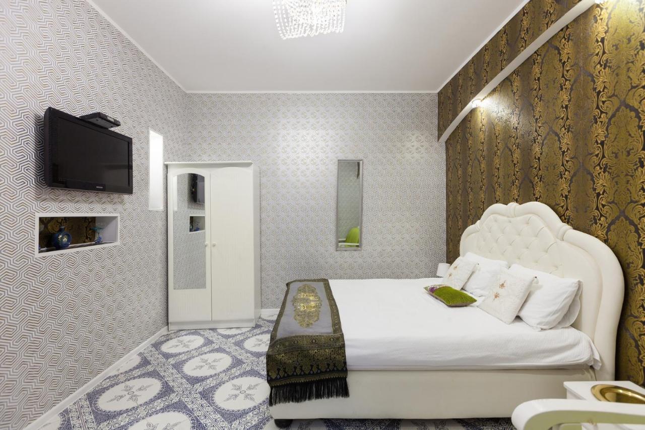 Apartments Leopolli Near Opera House Lviv Exterior photo